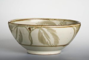 Bowl, 1950 Reduced stoneware 115 × 260 × 260 mm by Michael Cardew (1901–1983)